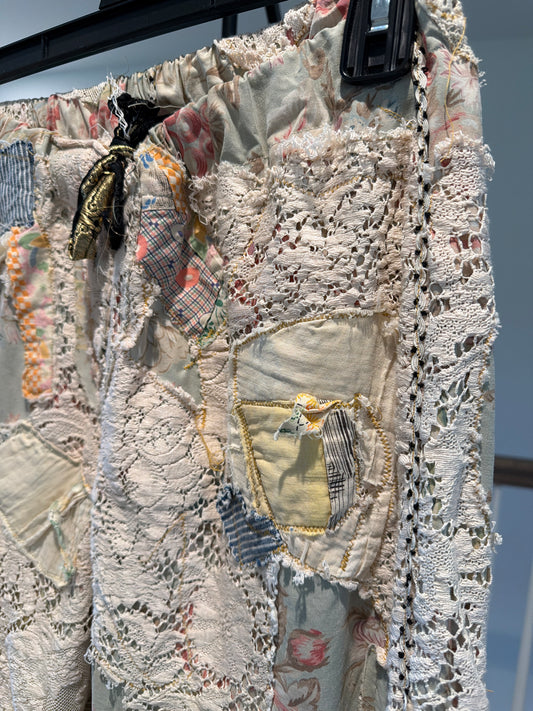 Magnolia what? Oh so pretty one of a kind pants!