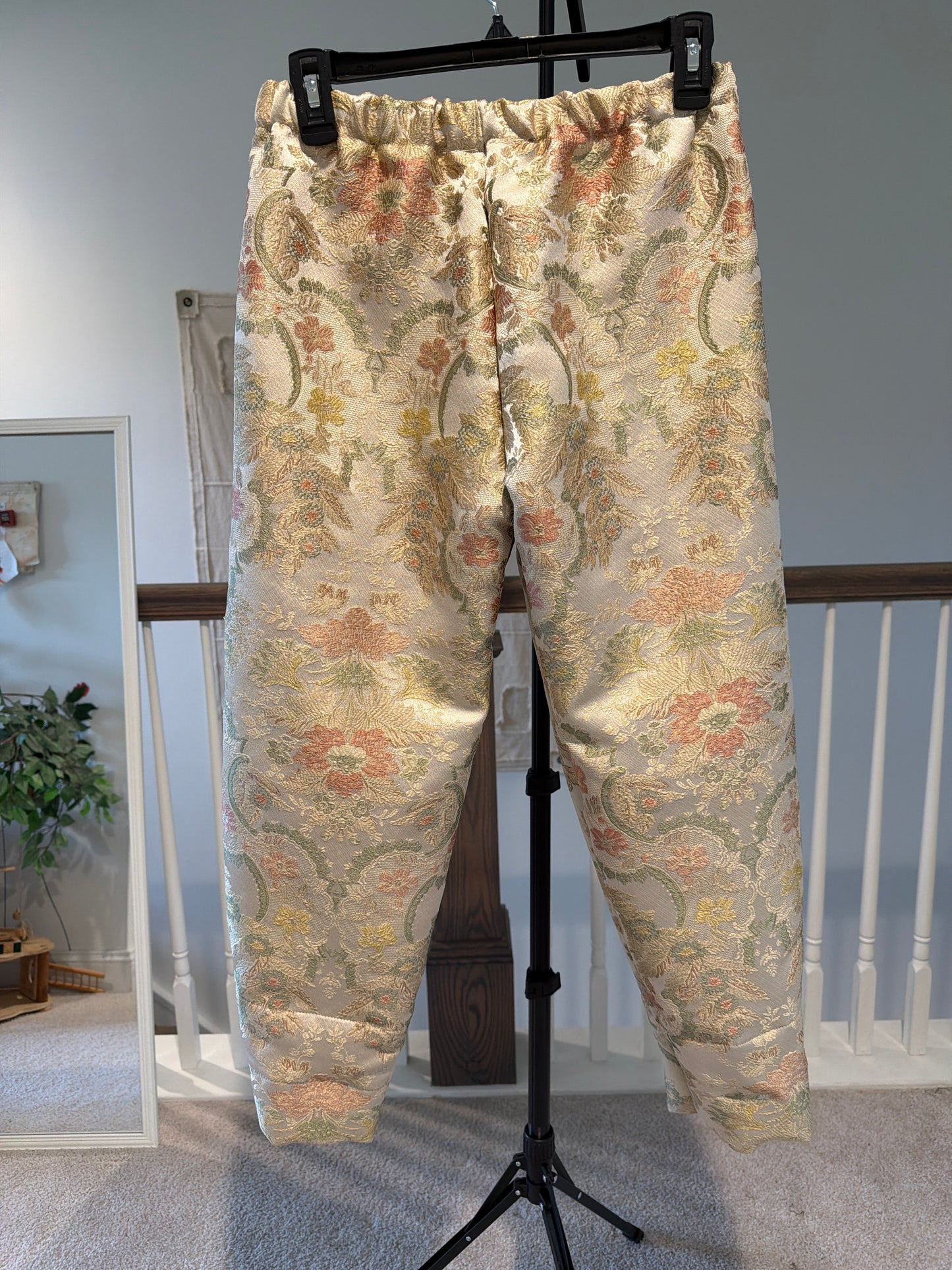 Floral Jacquard Tapestry Pants