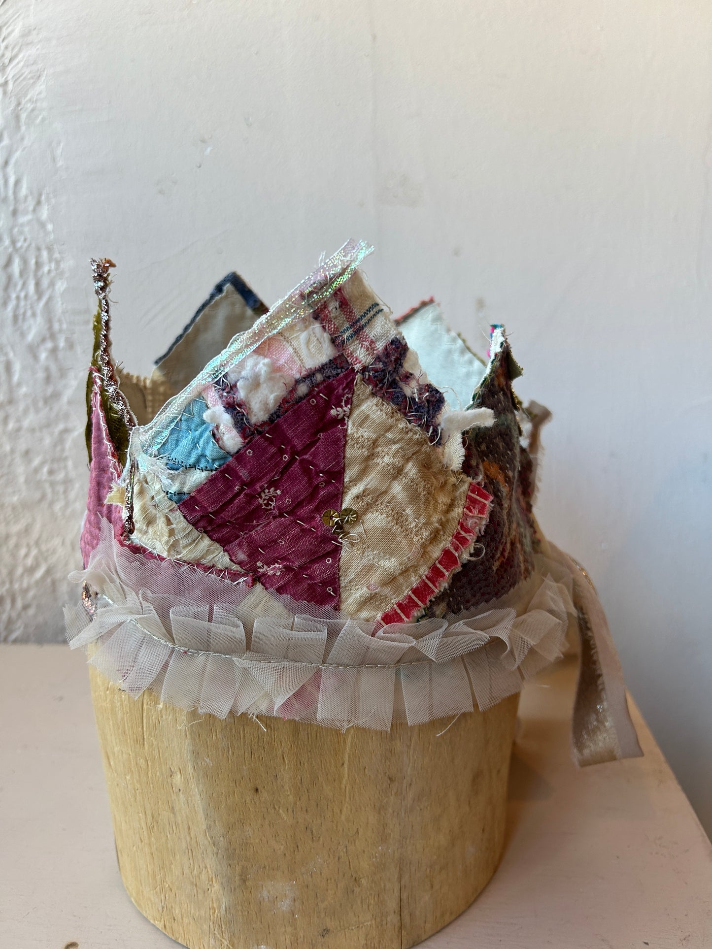 Textile crown 2